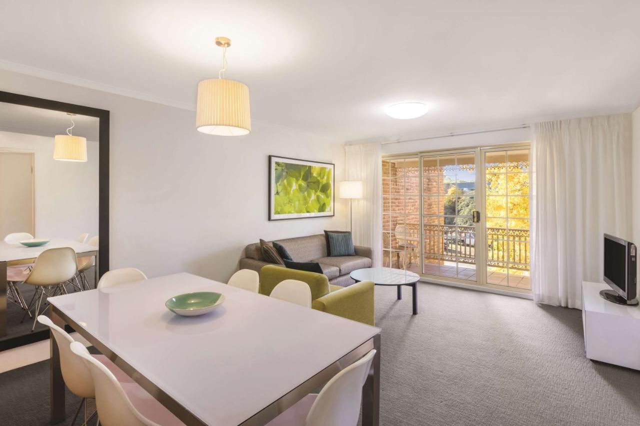 เอดินา เซอร์วิส อพาร์ตเมนต์ แคนเบอรา คิงสตัน Aparthotel แคนเบอร์รา ภายนอก รูปภาพ